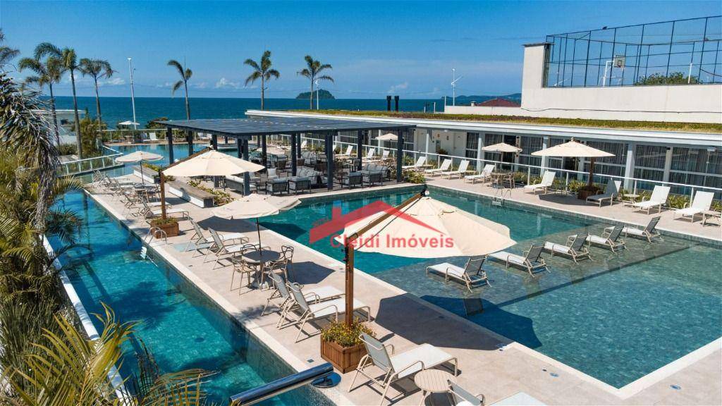 Apartamento, 3 quartos, 159 m² - Foto 2