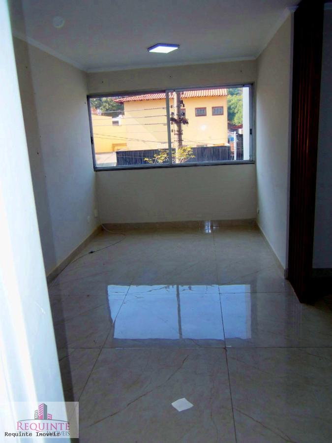 Apartamento para alugar com 2 quartos, 72m² - Foto 2