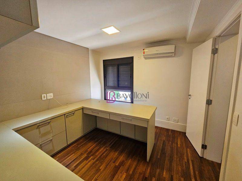 Apartamento à venda com 3 quartos, 150m² - Foto 12