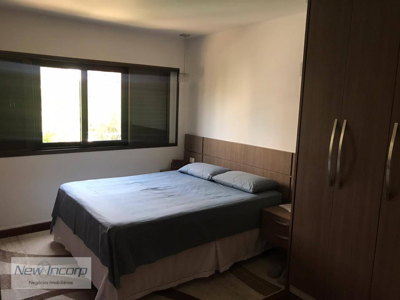 Apartamento à venda com 4 quartos, 200m² - Foto 13