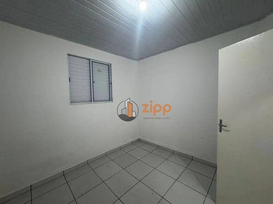 Casa para alugar com 2 quartos, 90m² - Foto 7