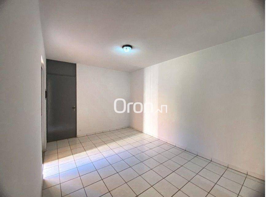 Apartamento à venda com 2 quartos, 57m² - Foto 2