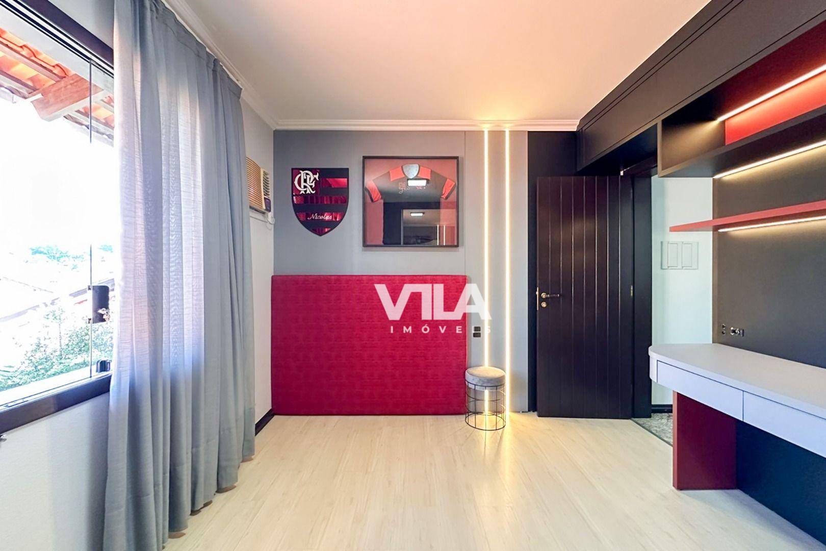 Casa à venda com 4 quartos, 313m² - Foto 43