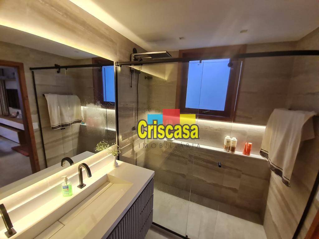 Casa à venda com 4 quartos, 225m² - Foto 16