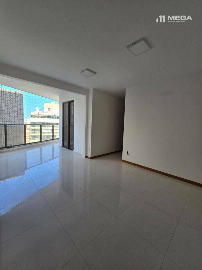 Apartamento à venda com 3 quartos, 101m² - Foto 3