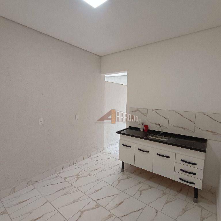 Apartamento para alugar com 2 quartos, 50m² - Foto 16