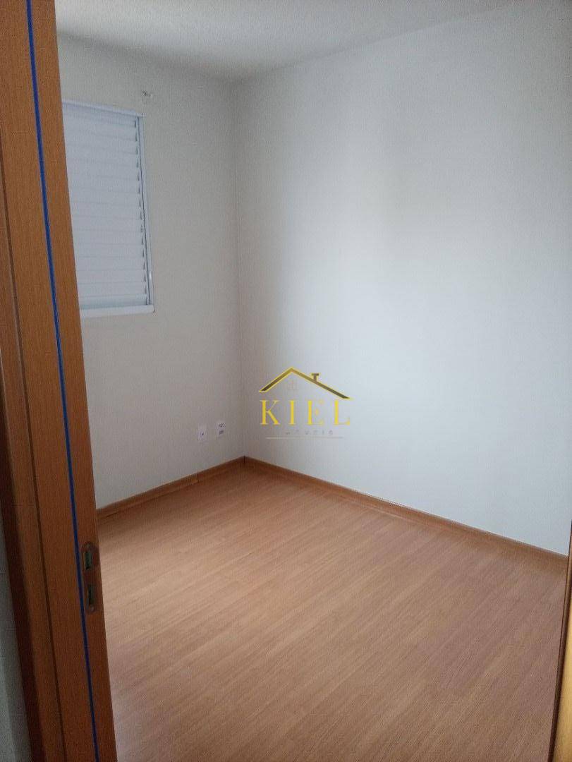 Apartamento à venda com 2 quartos, 41m² - Foto 11