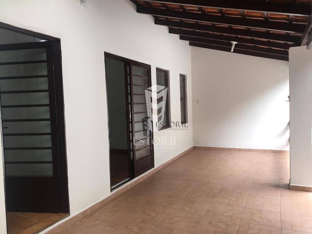 Casa à venda com 2 quartos, 120m² - Foto 5