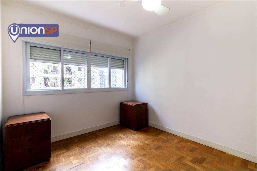 Apartamento à venda com 2 quartos, 68m² - Foto 9