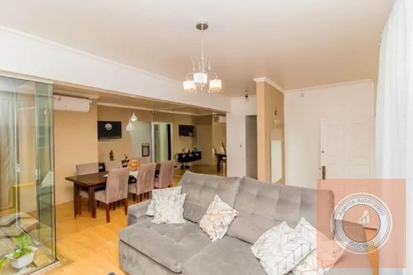 Casa à venda com 3 quartos, 208m² - Foto 6