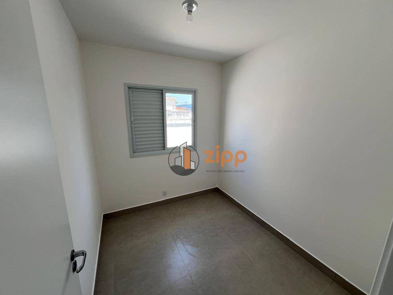 Apartamento para alugar com 2 quartos, 50m² - Foto 15