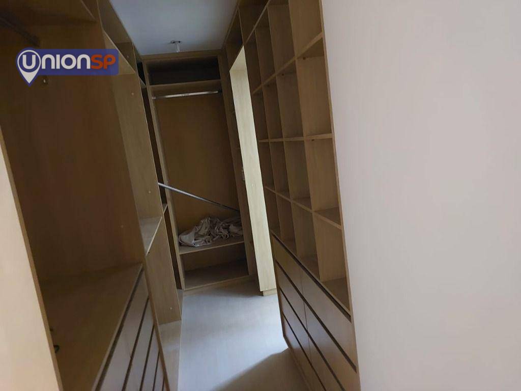 Apartamento à venda com 4 quartos, 220m² - Foto 7