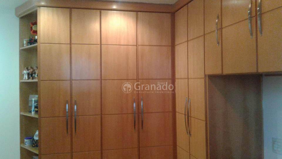 Apartamento à venda com 2 quartos, 73m² - Foto 10