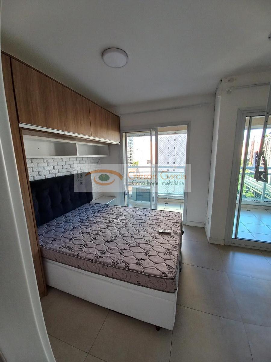 Apartamento à venda com 1 quarto, 33m² - Foto 14