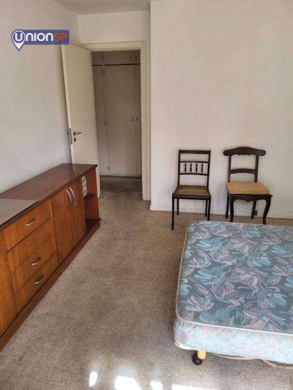 Apartamento à venda com 3 quartos, 197m² - Foto 12