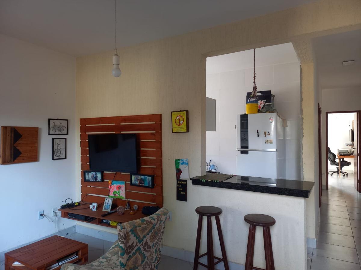 Casa à venda com 2 quartos, 60m² - Foto 5