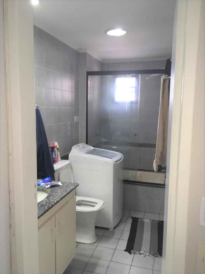 Apartamento para alugar com 1 quarto, 60m² - Foto 11