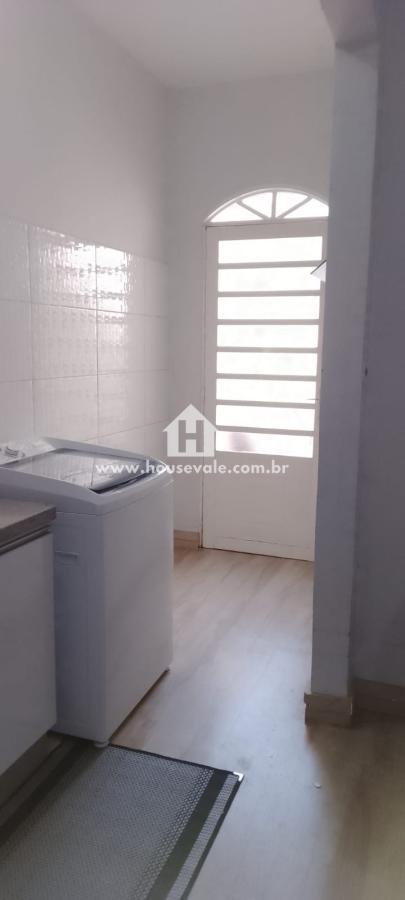 Casa à venda com 2 quartos, 125m² - Foto 9