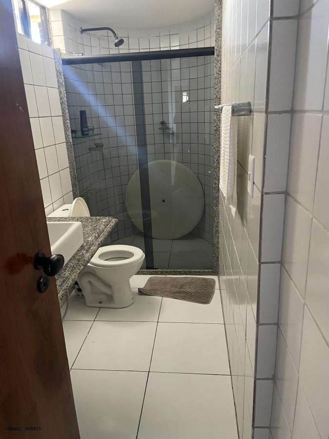 Apartamento à venda com 3 quartos, 200m² - Foto 26