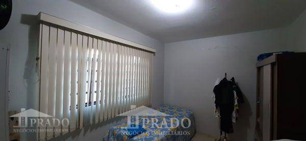 Casa à venda com 6 quartos, 250m² - Foto 13