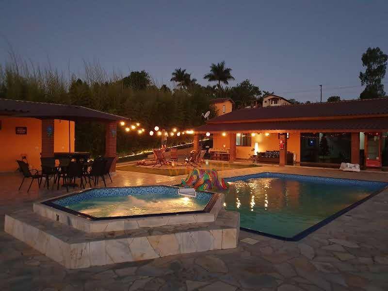 Chácara, 3 quartos, 2000 m² - Foto 1