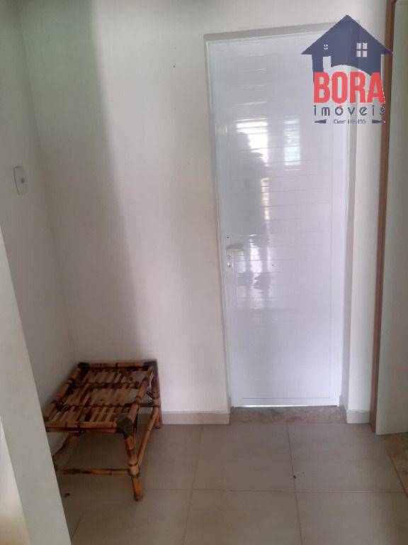 Casa à venda com 2 quartos, 100m² - Foto 17