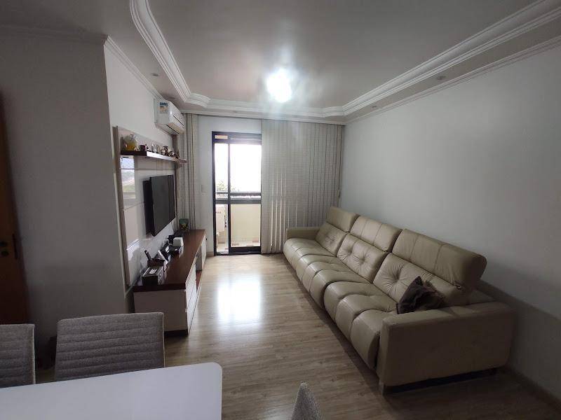 Apartamento à venda com 3 quartos, 100m² - Foto 17