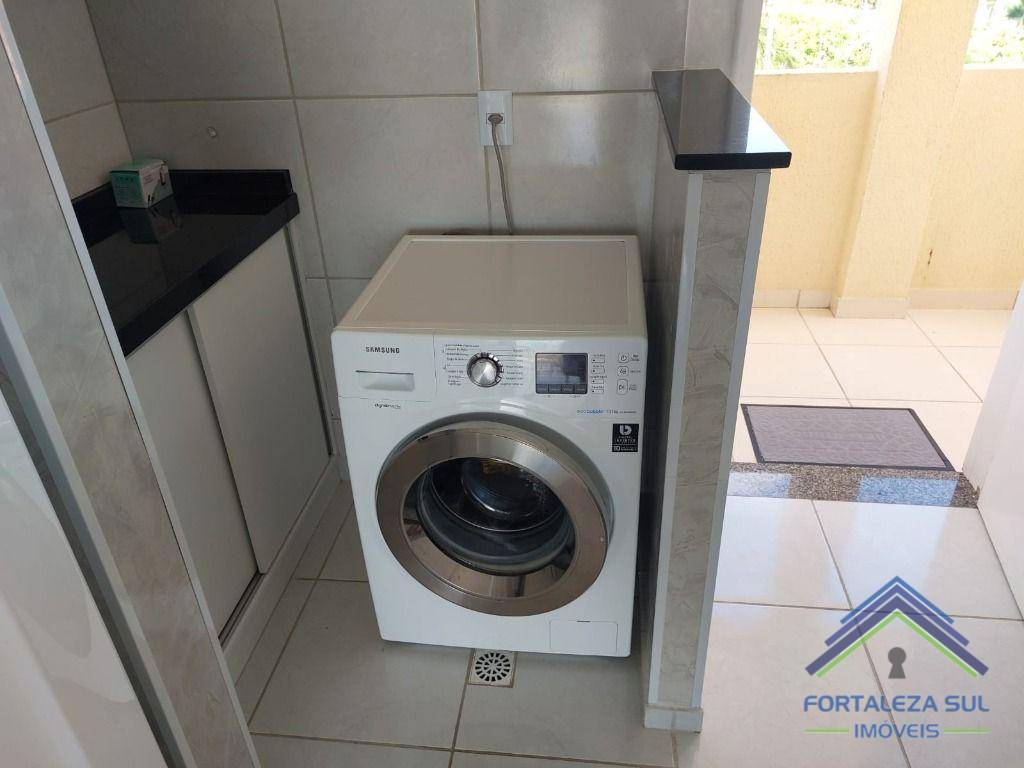 Apartamento à venda com 2 quartos, 69m² - Foto 21