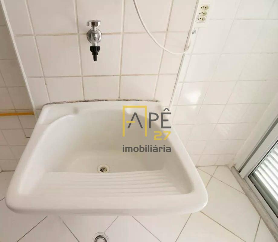 Apartamento à venda com 2 quartos, 55m² - Foto 25