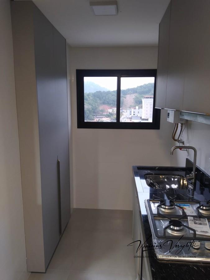 Apartamento para alugar com 3 quartos, 140m² - Foto 11