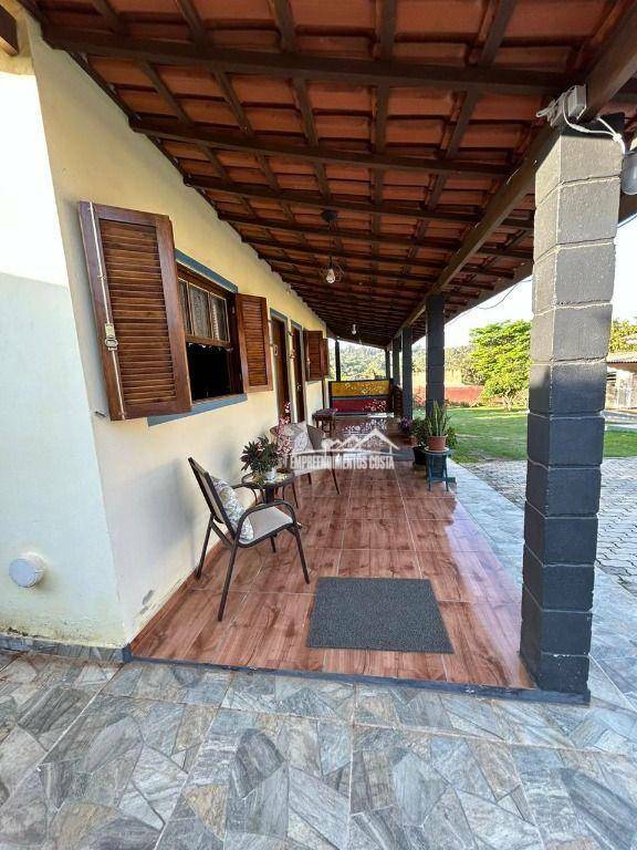 Chácara à venda com 3 quartos, 300m² - Foto 31