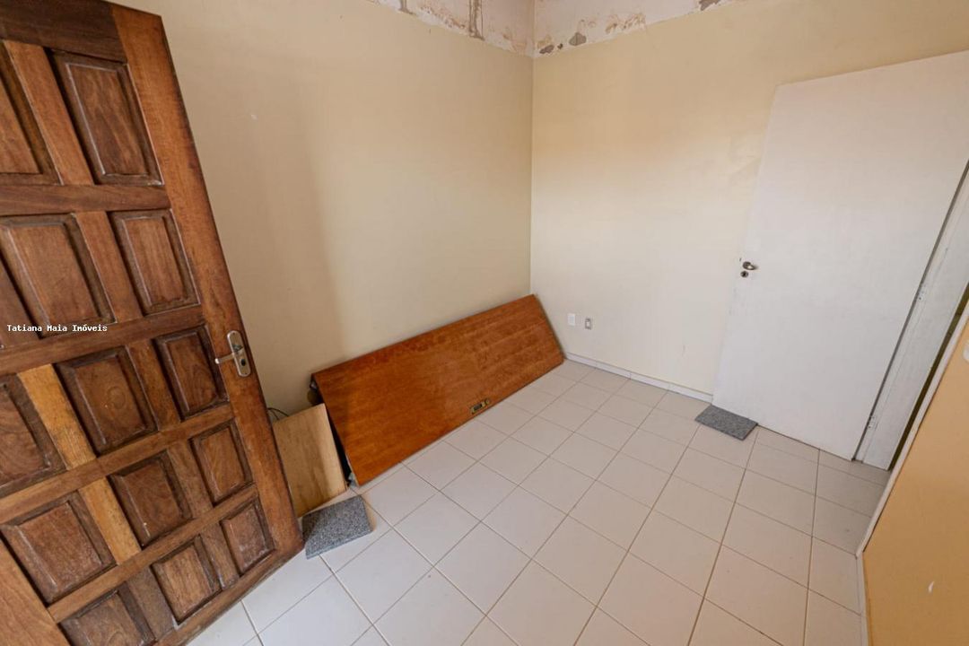 Casa à venda com 6 quartos, 300m² - Foto 21