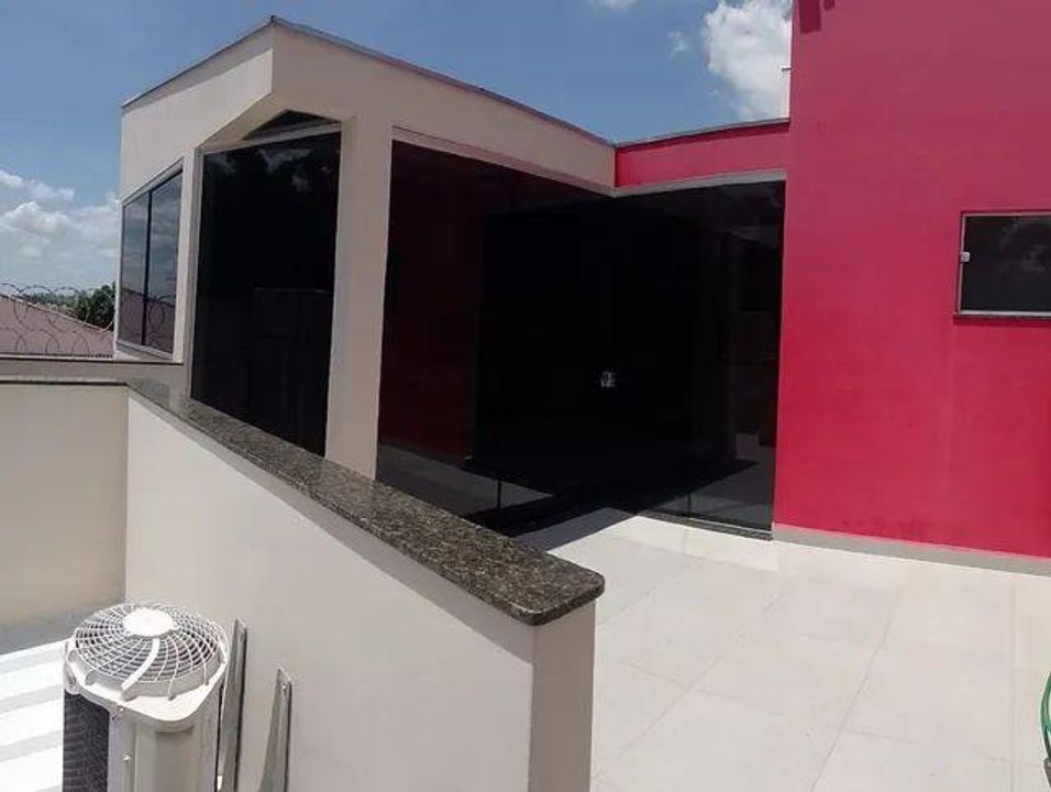 Casa à venda com 2 quartos, 140m² - Foto 3