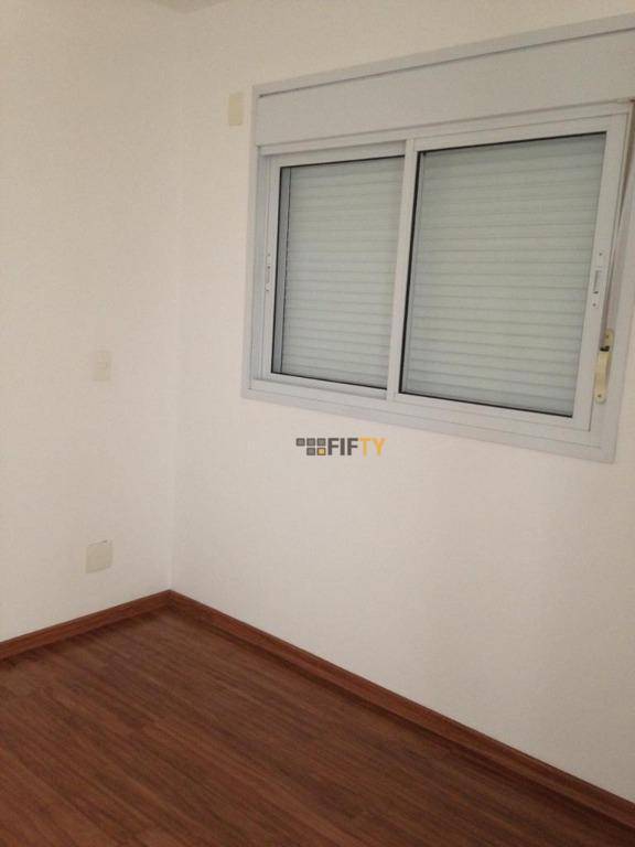 Apartamento para alugar com 3 quartos, 93m² - Foto 10