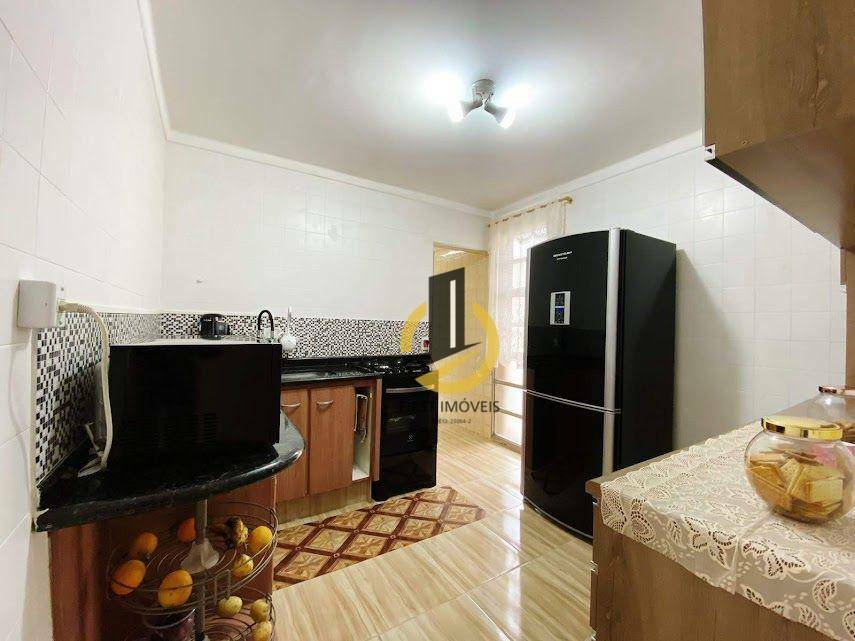 Apartamento à venda com 3 quartos, 90m² - Foto 4