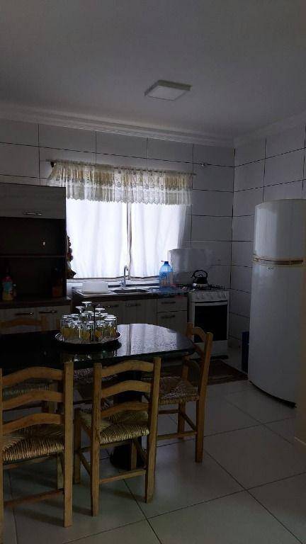 Sítio à venda com 3 quartos, 200m² - Foto 22