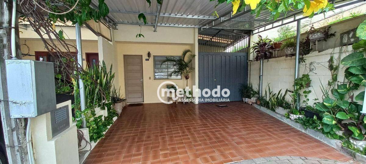 Casa de Condomínio à venda com 3 quartos, 160m² - Foto 2