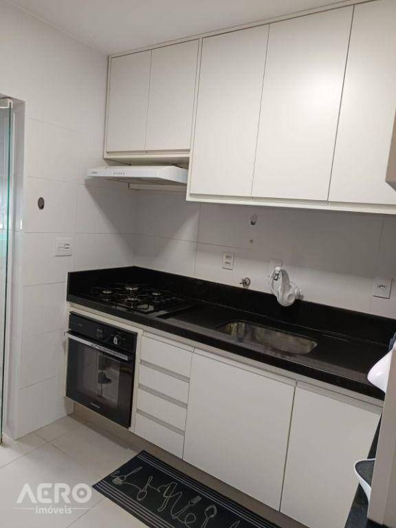 Apartamento à venda com 3 quartos, 88m² - Foto 26