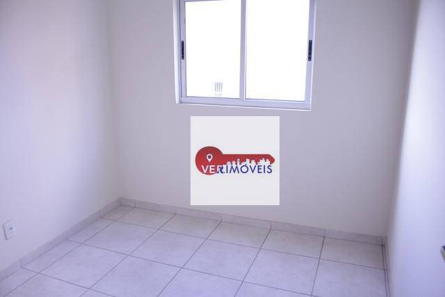 Apartamento à venda com 2 quartos, 60m² - Foto 7