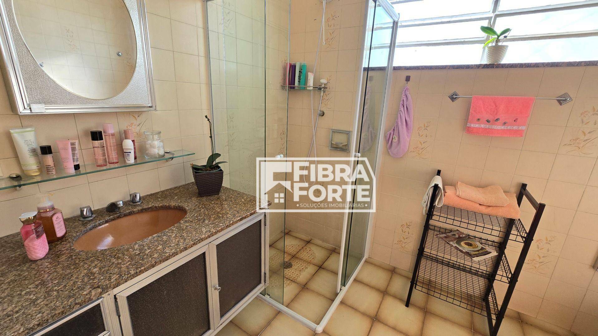 Casa à venda com 3 quartos, 150m² - Foto 12