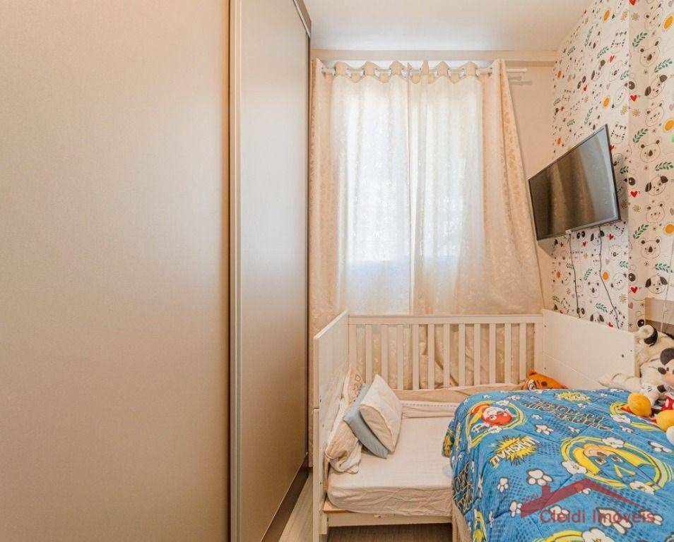 Apartamento à venda com 2 quartos, 61m² - Foto 2