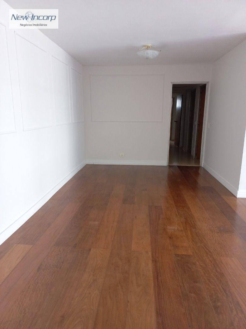 Apartamento à venda com 3 quartos, 176m² - Foto 2