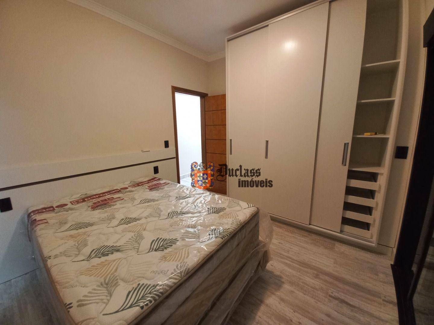 Casa de Condomínio à venda com 3 quartos, 239m² - Foto 30