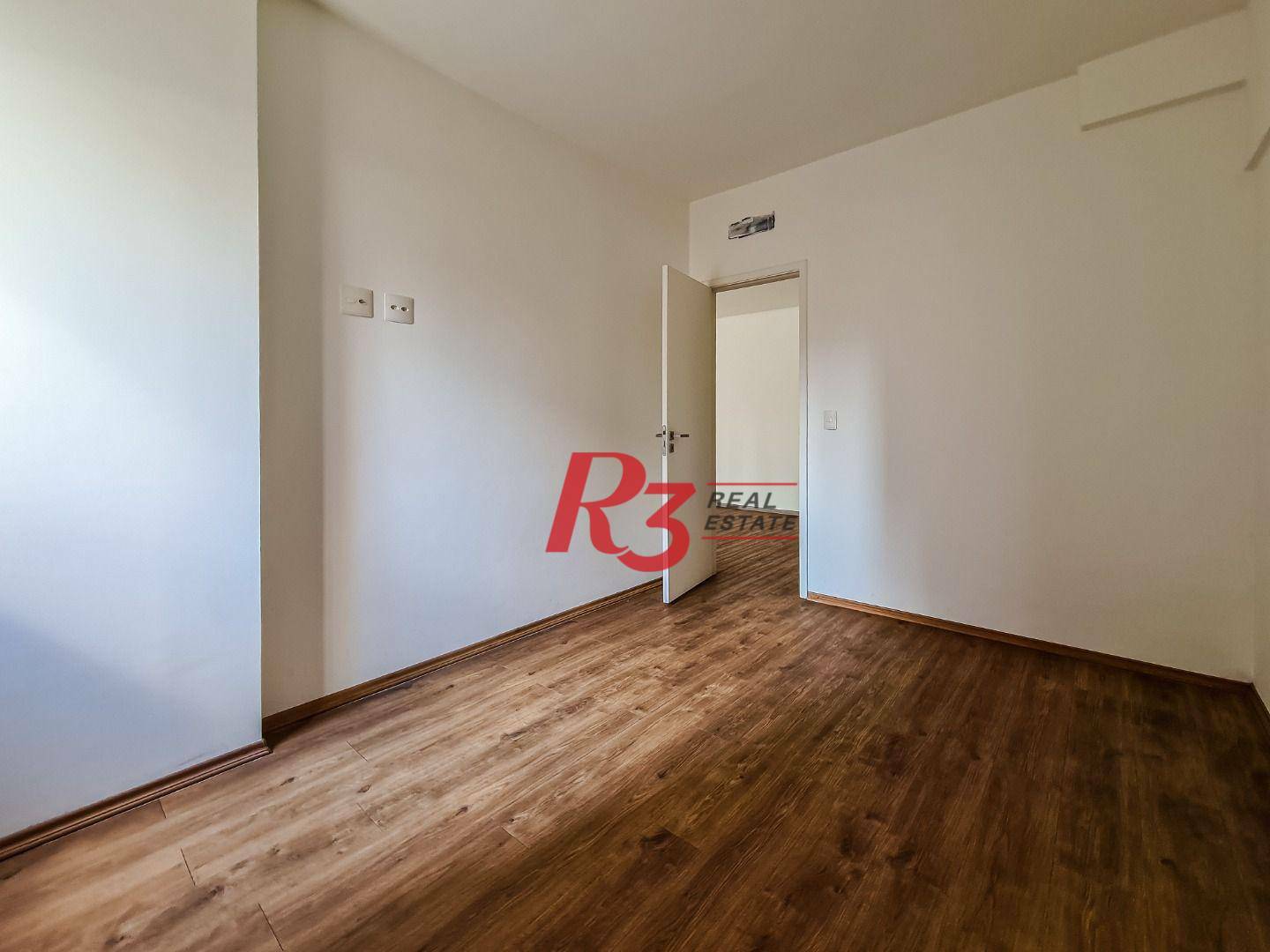 Apartamento à venda com 1 quarto, 78m² - Foto 14