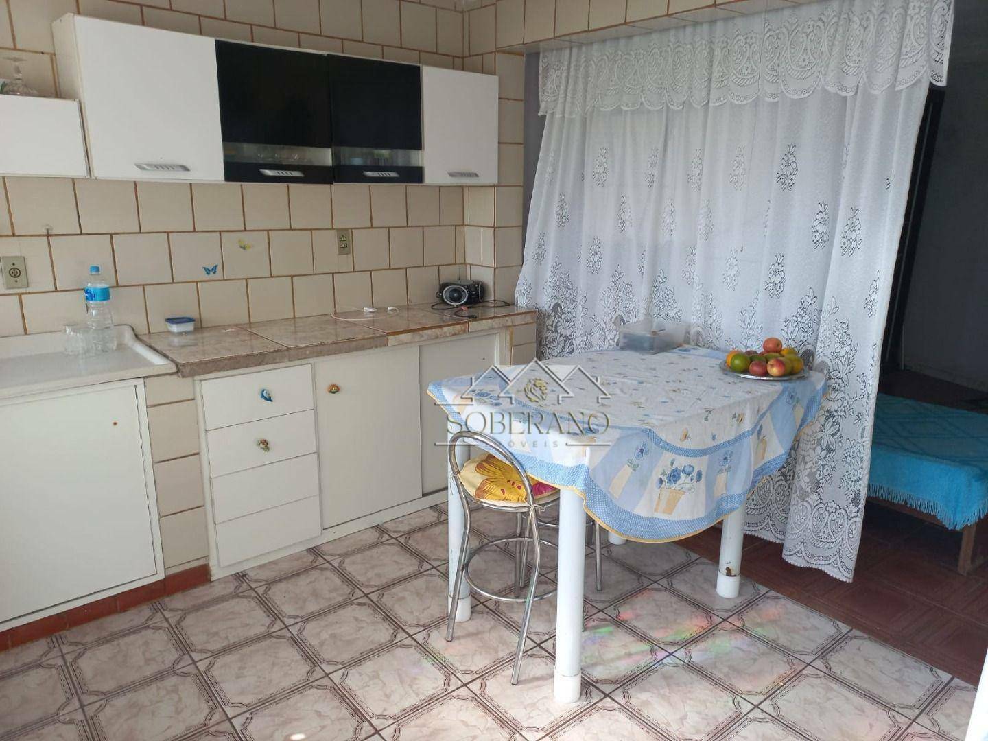 Casa à venda com 4 quartos, 100m² - Foto 22