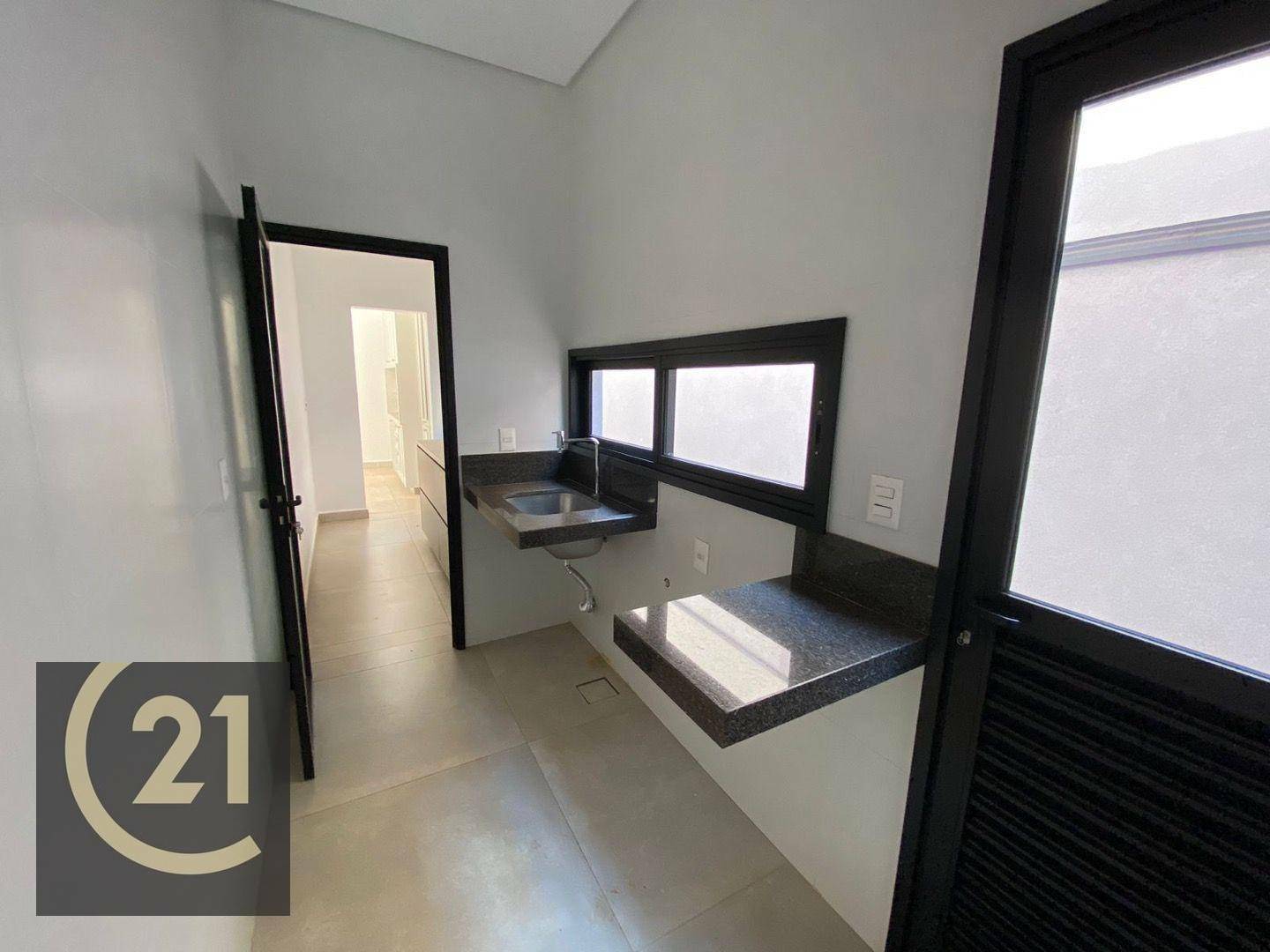 Casa à venda com 3 quartos, 360m² - Foto 11