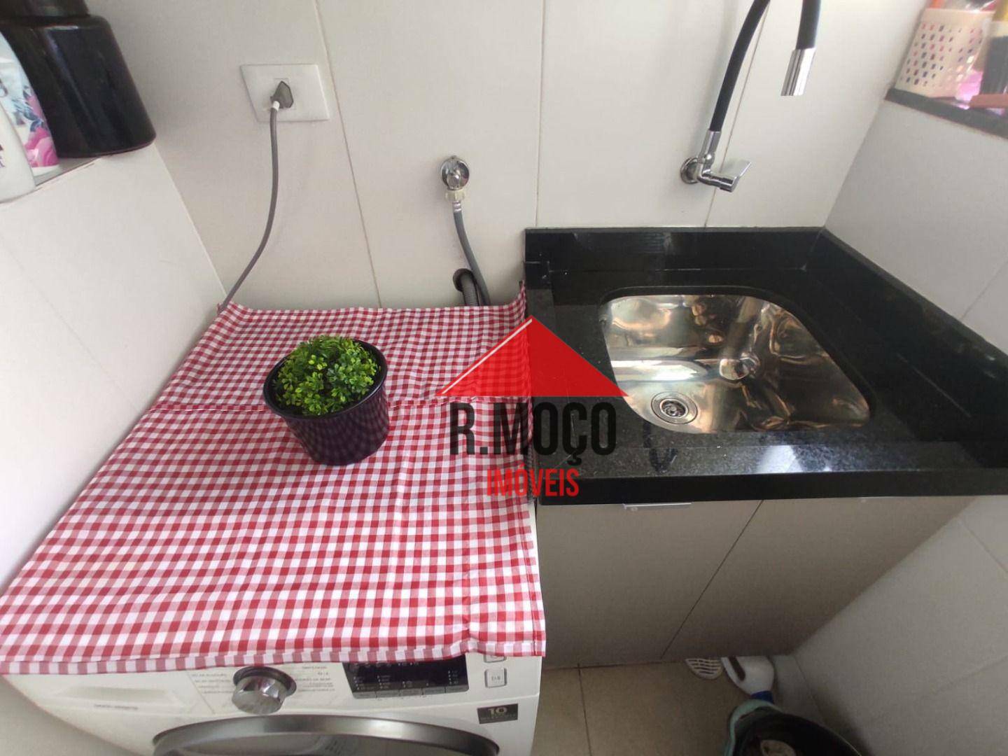 Apartamento à venda com 2 quartos, 35m² - Foto 15