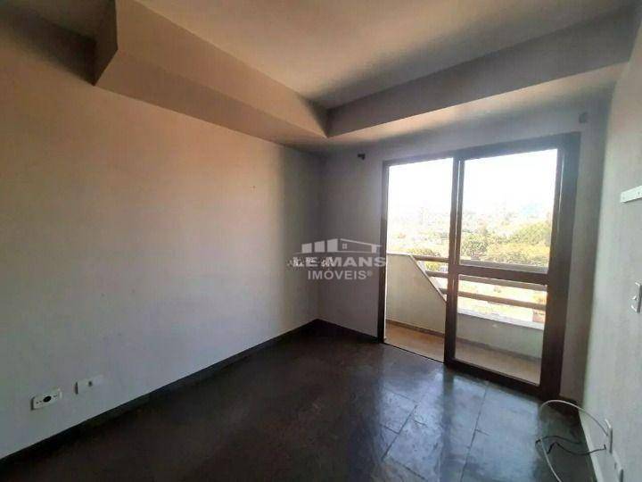 Apartamento à venda com 3 quartos, 203m² - Foto 12