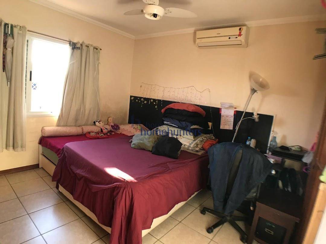 Casa de Condomínio à venda com 4 quartos, 200m² - Foto 21