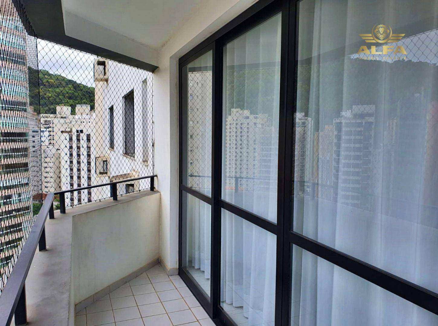 Apartamento à venda com 3 quartos, 140m² - Foto 5